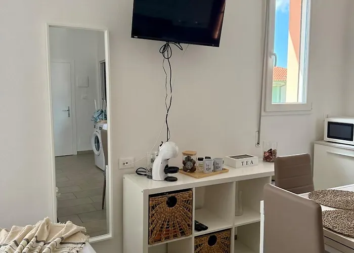 A Due Passi Dal Mare - Openspace *